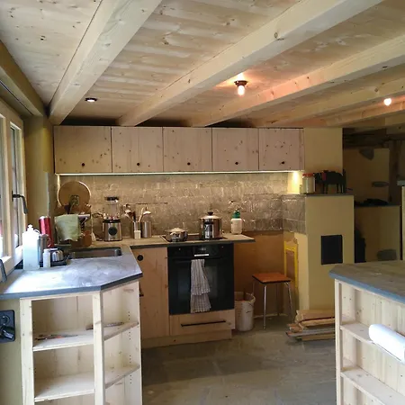 Charmantes Strickhaus Im Val Lumnezia 度假居 Vignogn