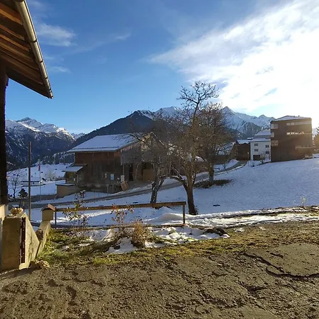 Charmantes Strickhaus Im Val Lumnezia 度假居 *